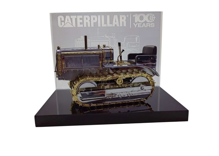 Cat® Twenty Centennial 1:16